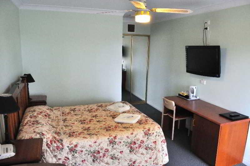 Miranda Lodge Canberra Bagian luar foto